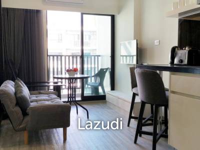 DUSIT D2 RESIDENCE : 1 Bed Pool View condo near Bluport