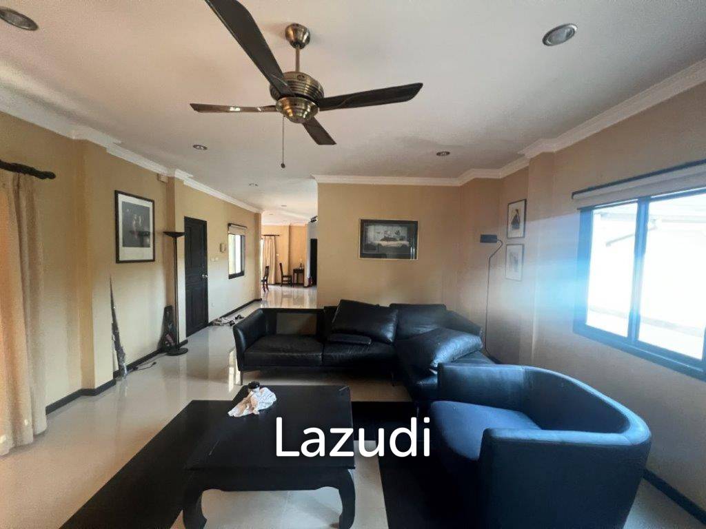 THE HEIGHTS 2 : 2 Storey 3 Bed Pool villa