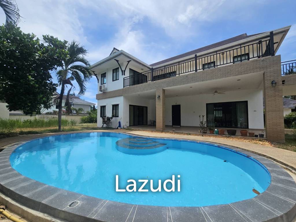 THE HEIGHTS 2 : 2 Storey 3 Bed Pool villa