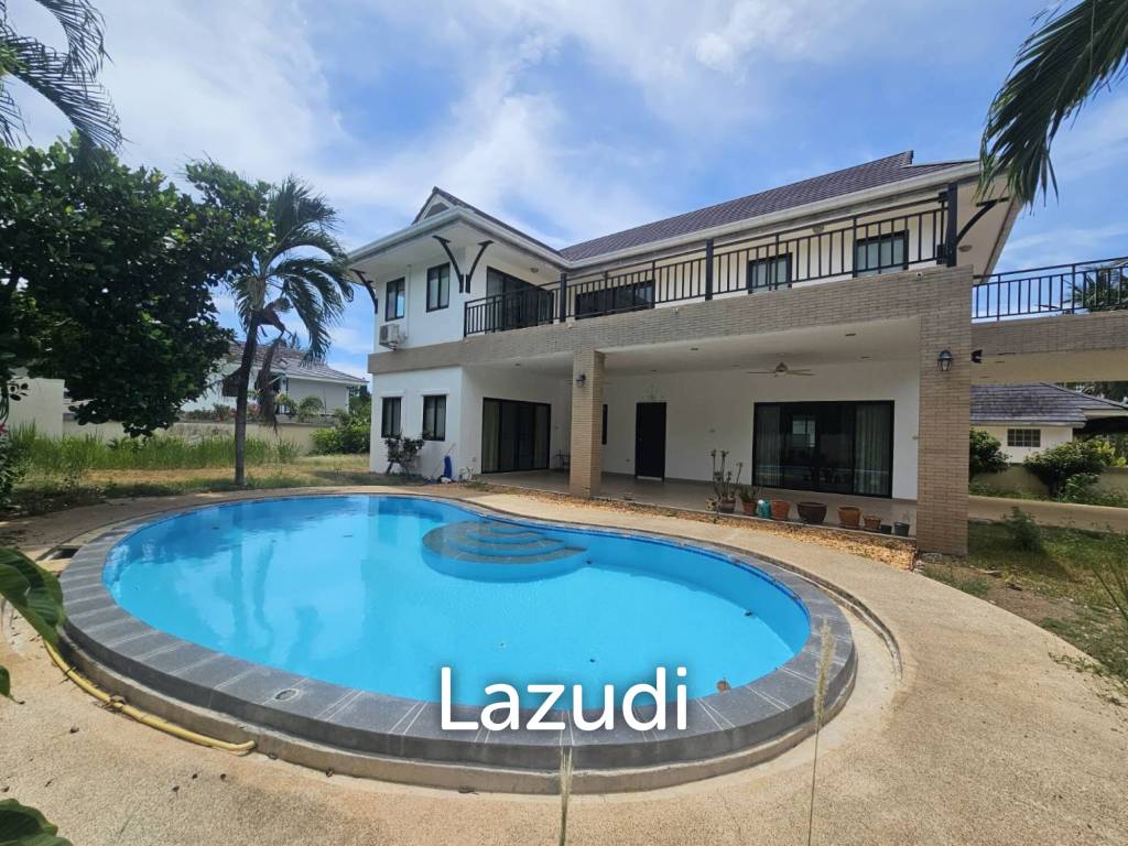 THE HEIGHTS 2 : 2 Storey 3 Bed Pool villa