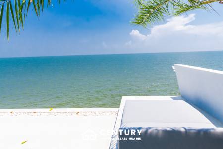 Luxurious 5-Bedroom Villa in Bang Kao Cha-Am