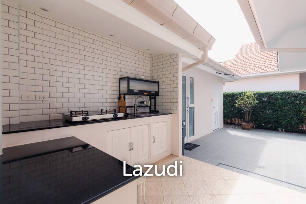 EEDEN VILLAGE :  Nice 3 Bed Pool Villa for Sale