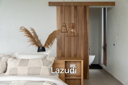 Stunning panoramic seaview luxury villa 4 bedrooms plus maid and gym room on Chaweng Hill (Ready to move in)