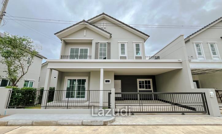 4-bed newly-built Anasiri Paklok