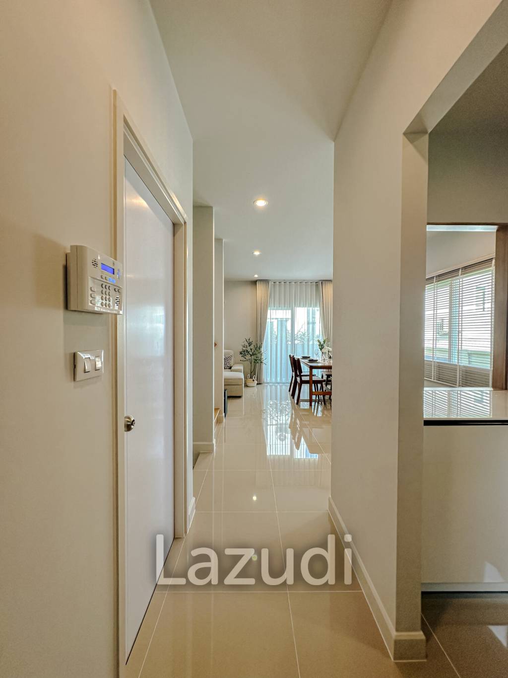 4-bed newly-built Anasiri Paklok