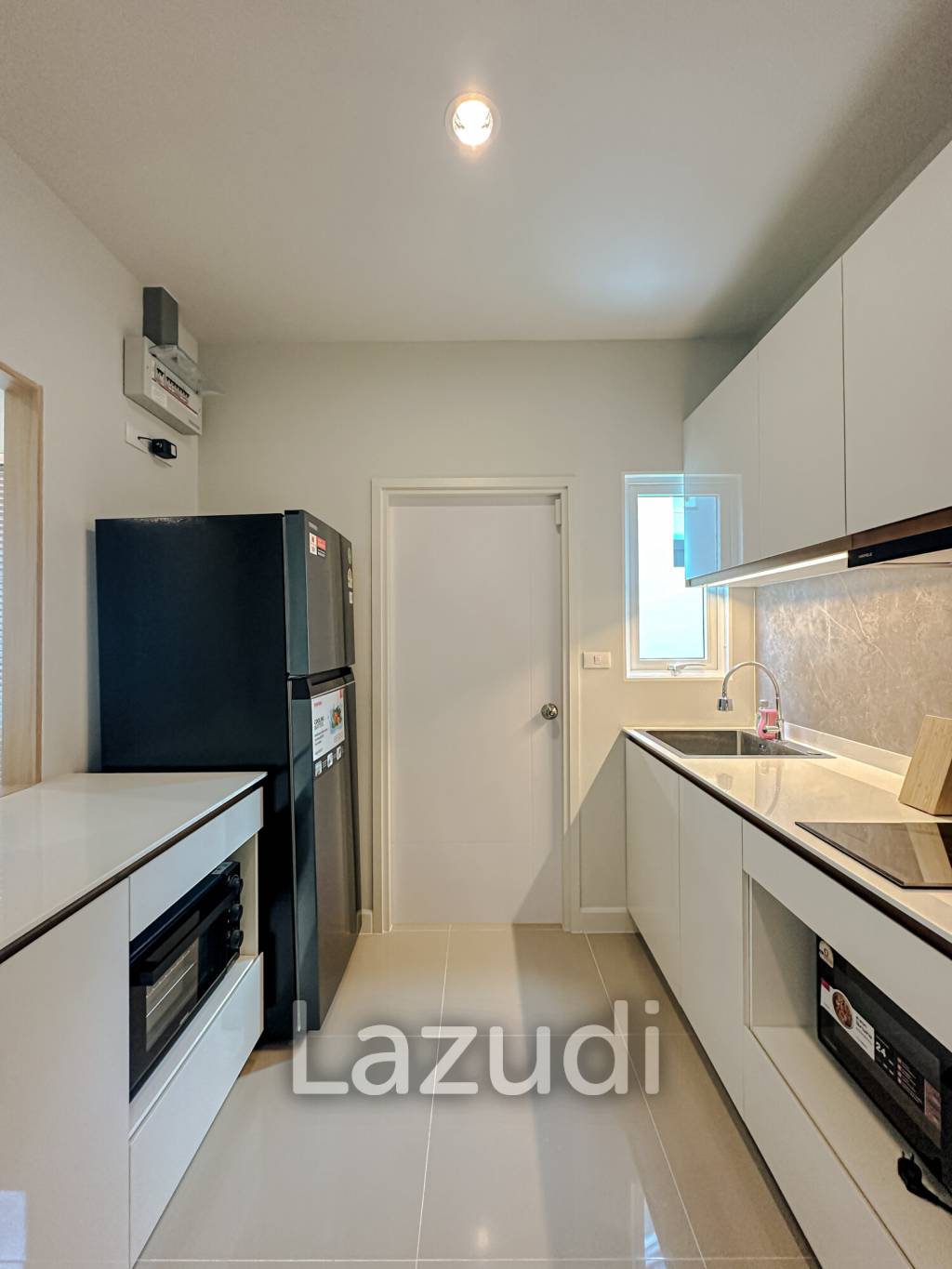 4-bed newly-built Anasiri Paklok