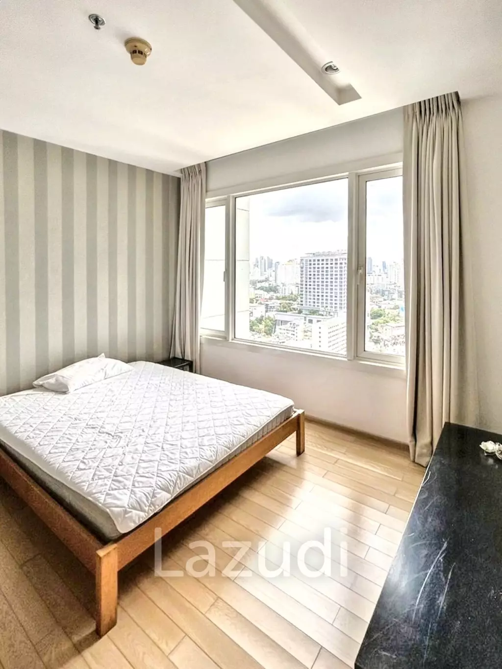 1 Bedroom 1 Bathroom 37 SQ.M Siri at Sukhumvit