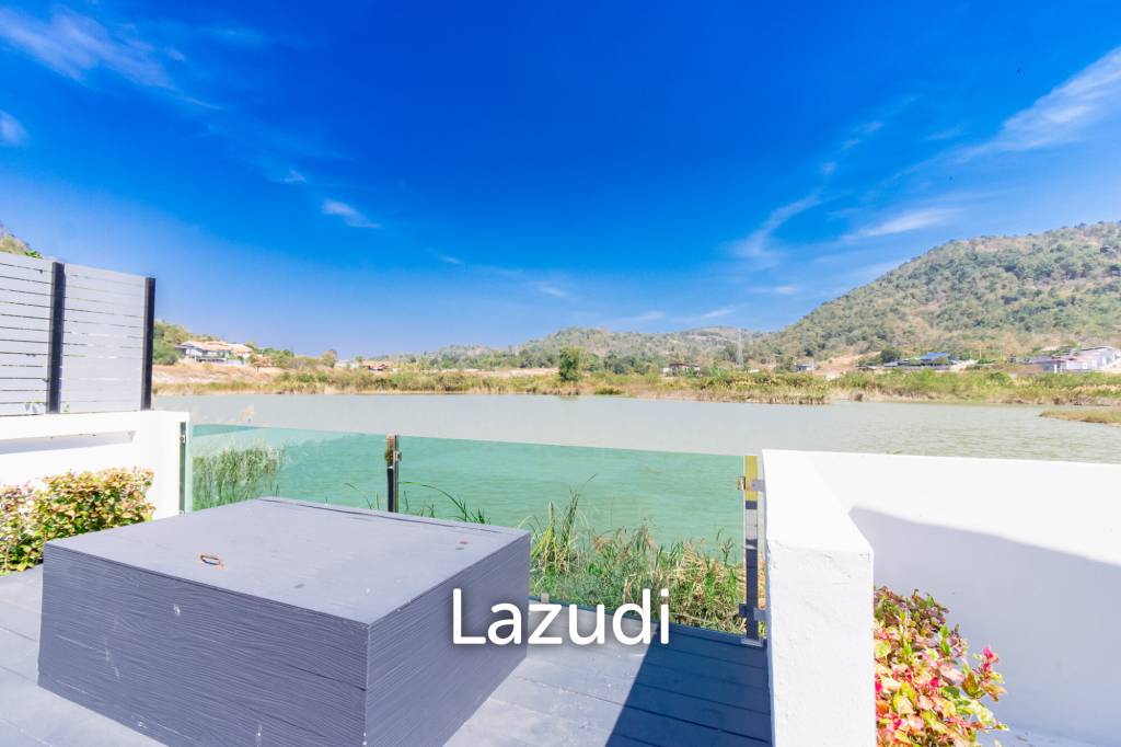 New 3 bed pool Villa with Lake View