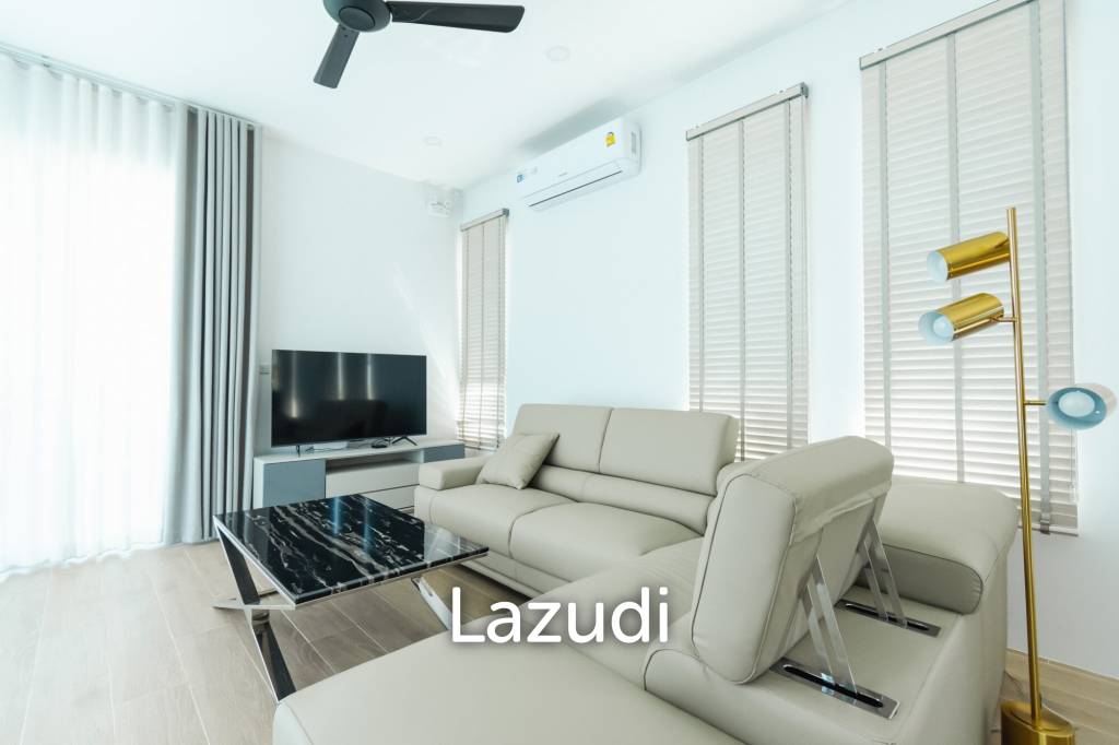 New 3 bed pool Villa with Lake View