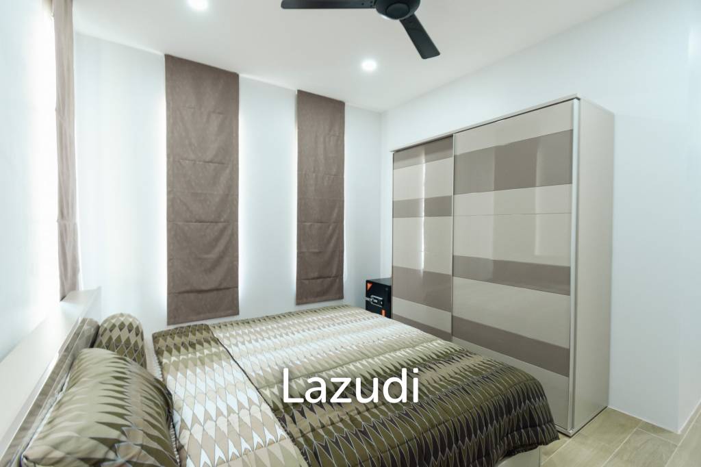 New 3 bed pool Villa with Lake View