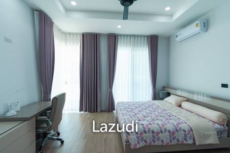 New 3 bed pool Villa with Lake View