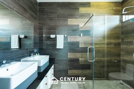 400 ตร.ม 3 เตียง 2 อาบน้ำ วิลล่า For ขาย