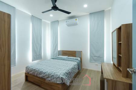 New 3 bed pool Villa with Lake View