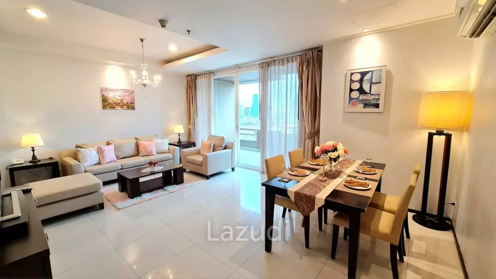 2 Bed 2 Bath 173 SQ.M  Piyathip Place