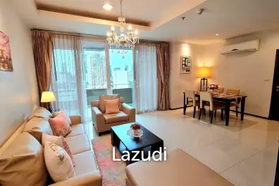2 Bed 2 Bath 173 SQ.M  Piyathip Place