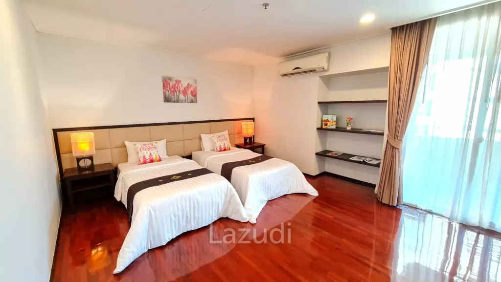 2 Bed 2 Bath 173 SQ.M Piyathip Place