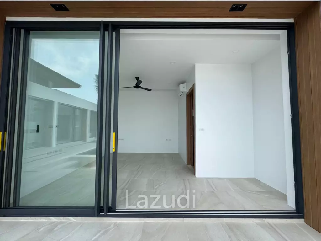 3 Bed 3.5 Bath 290.9 SQ.M Samui Grand Park Hill