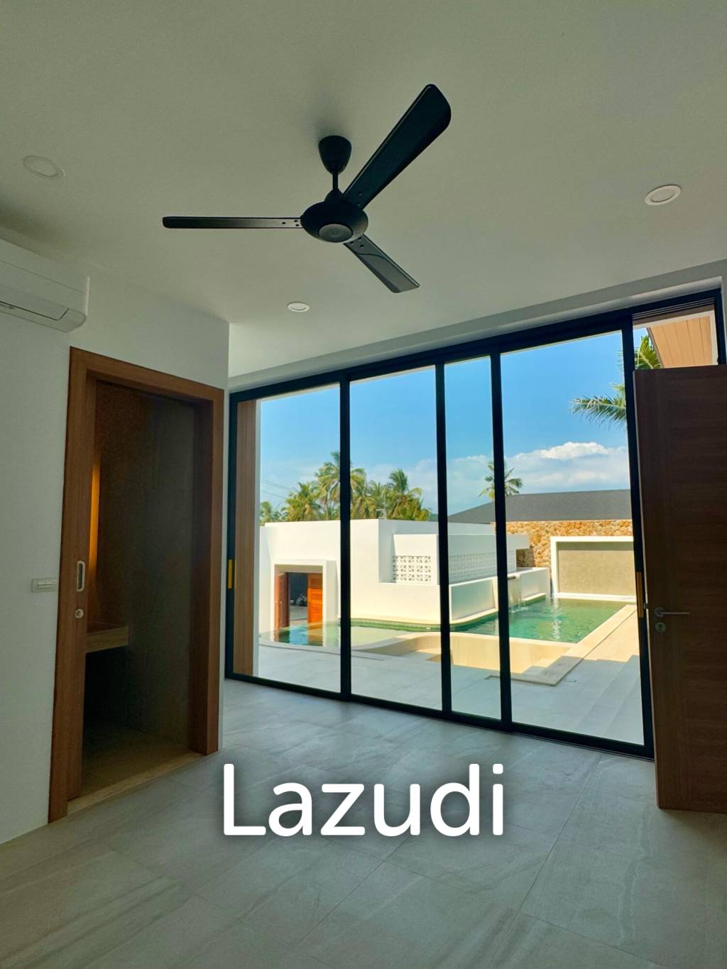 3 Bed 3.5 Bath 290.9 SQ.M Samui Grand Park Hill