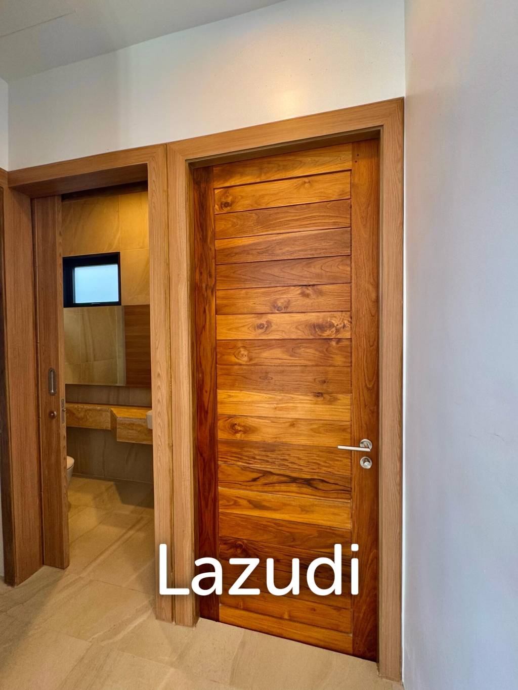 3 Bed 3.5 Bath 290.9 SQ.M Samui Grand Park Hill