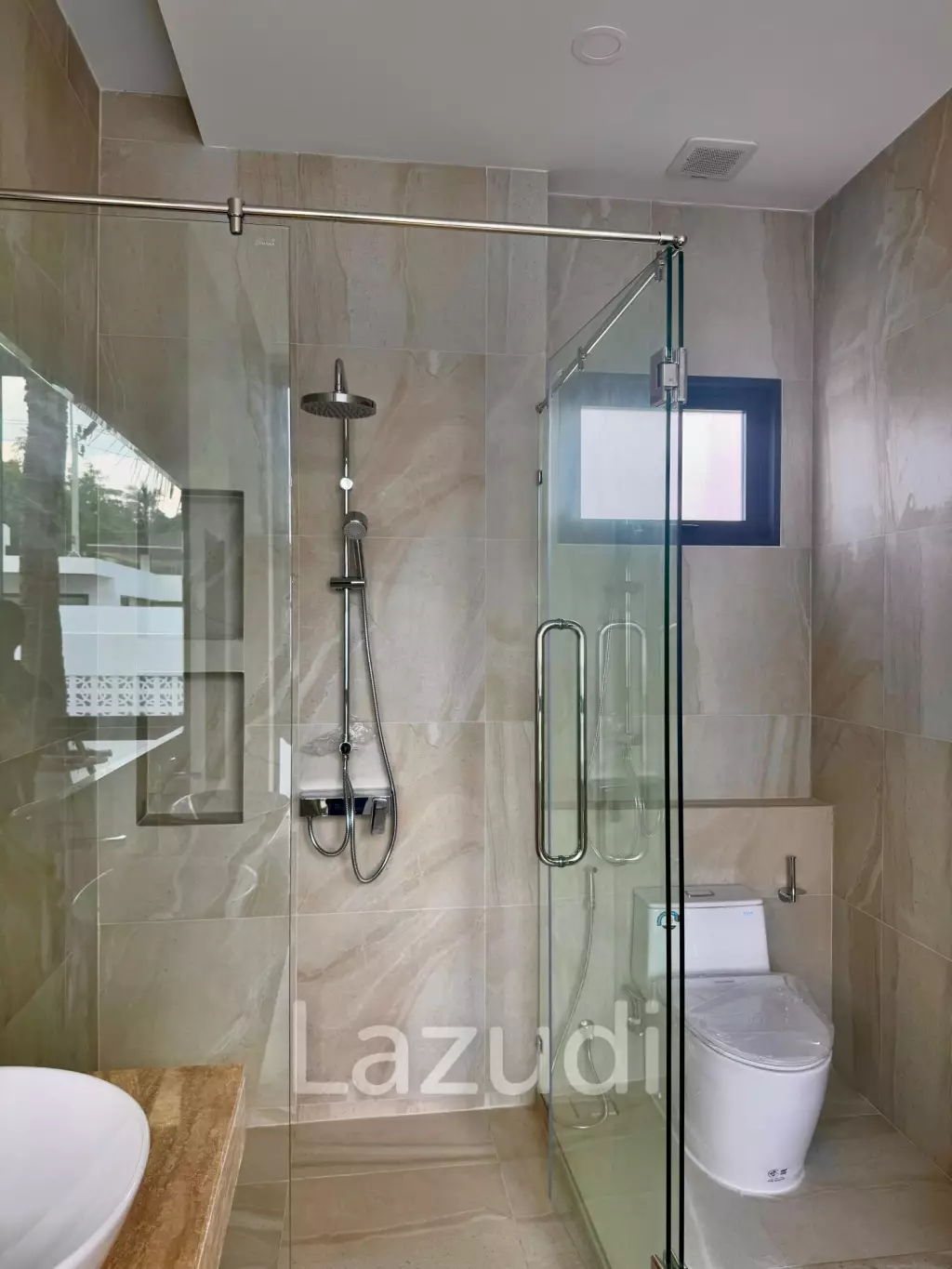 3 Bed 3.5 Bath 290.9 SQ.M Samui Grand Park Hill