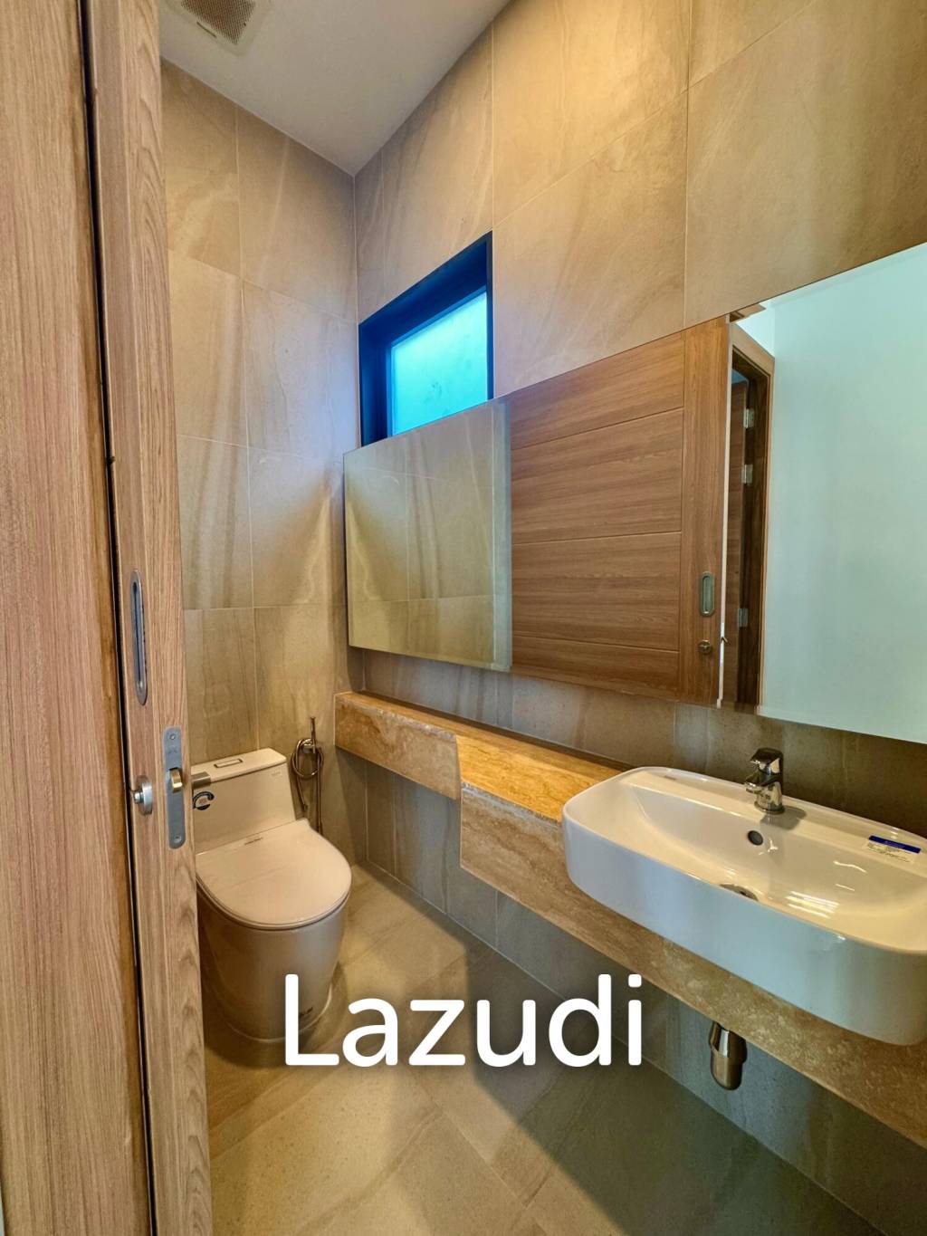 3 Bed 3.5 Bath 290.9 SQ.M Samui Grand Park Hill