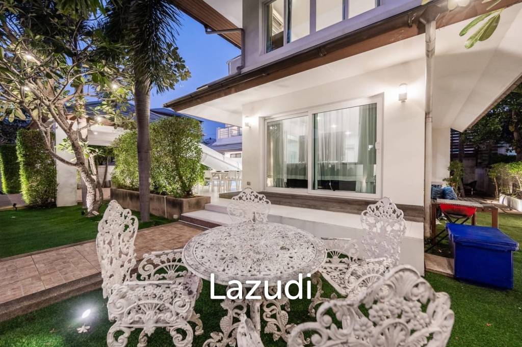 4 Beds 4 Baths 250 SQ.M. Sea Breeze Villa Pattaya