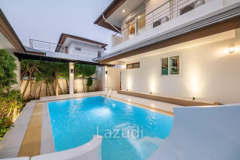 4 Beds 4 Baths 250 SQ.M. Sea Breeze Villa Pattaya