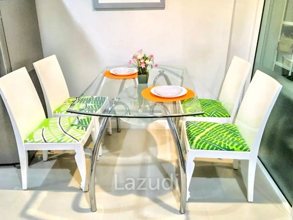 3 Bed 3 Bath 200 SQ.M Thanapat Haus Sathorn-Narathiwas