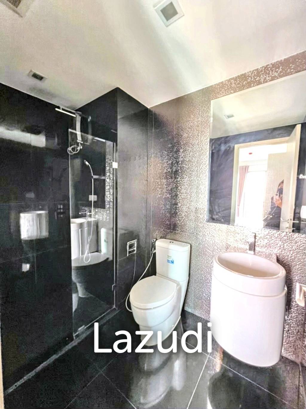 1 Bed 1 Bath 33 SQ.M Rhythm Sukhumvit 36-38