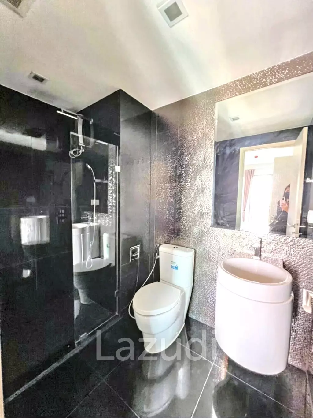 1 Bed 1 Bath 33 SQ.M Rhythm Sukhumvit 36-38