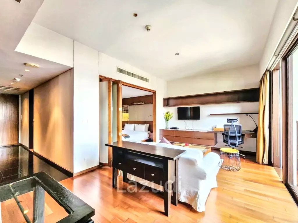 1 Bedroom 1 Bathroom  62 SQ.M Hansar Rajdamri