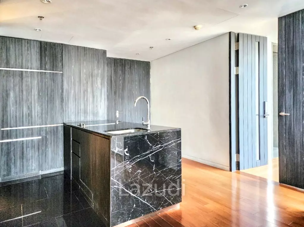 1 Bedroom 1 Bathroom 80 SQ.M Hansar Rajdamri