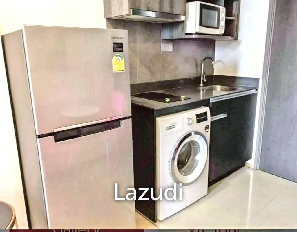 1 Bedroom 1 Bathroom 34 SQ.M Ashton Chula-Silom