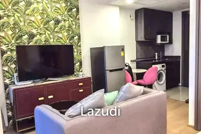 1 Bedroom 1 Bathroom 34 SQ.M Ashton Chula-Silom