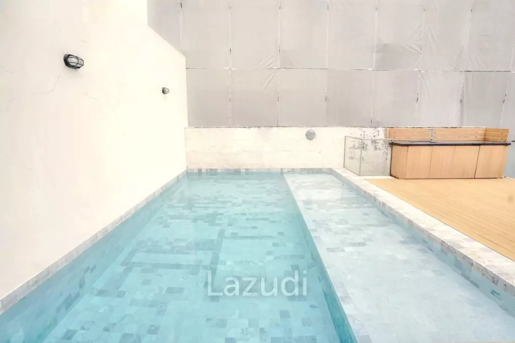 3 Bedroom 4 Bathroom 400 SQ.M 349 Residence