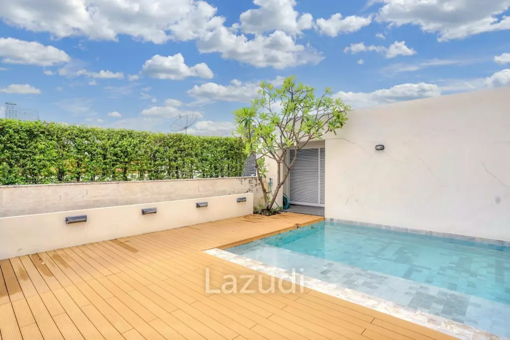 3 Bedroom 4 Bathroom 400 SQ.M 349 Residence