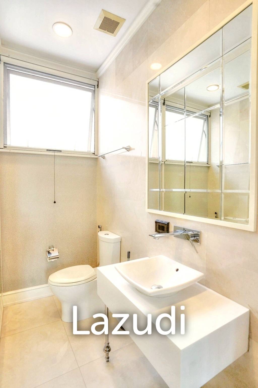 3 Bedroom 4 Bathroom 400 SQ.M 349 Residence