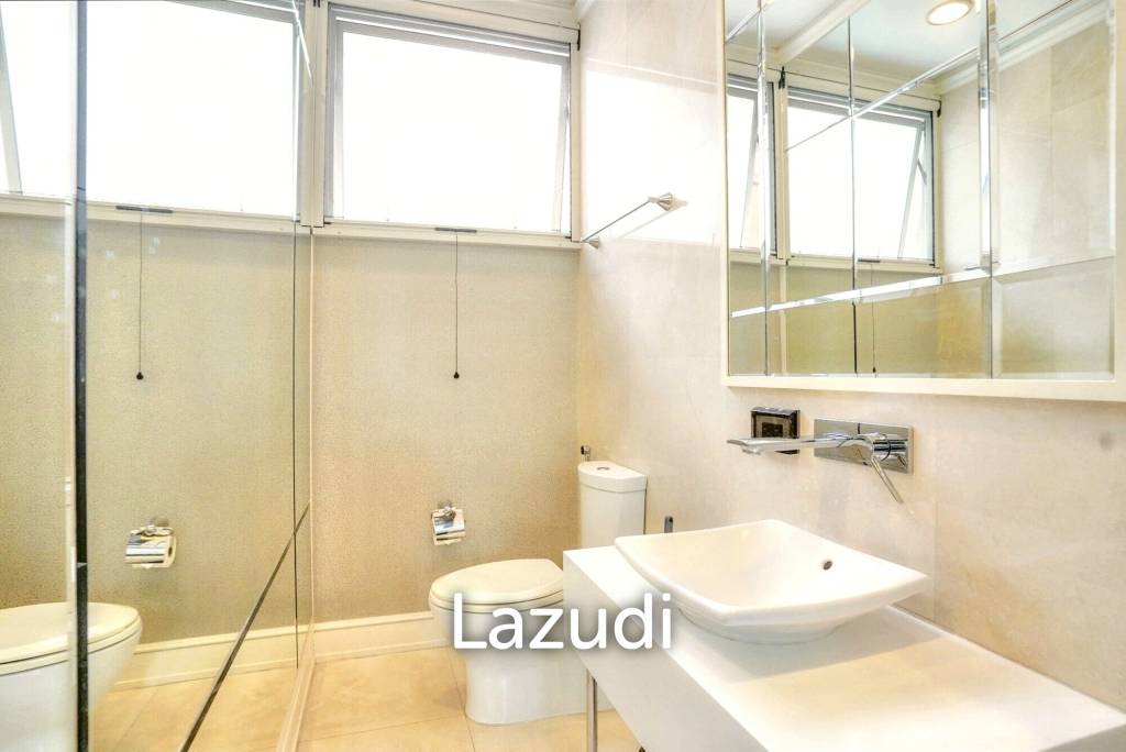 3 Bedroom 4 Bathroom 400 SQ.M 349 Residence