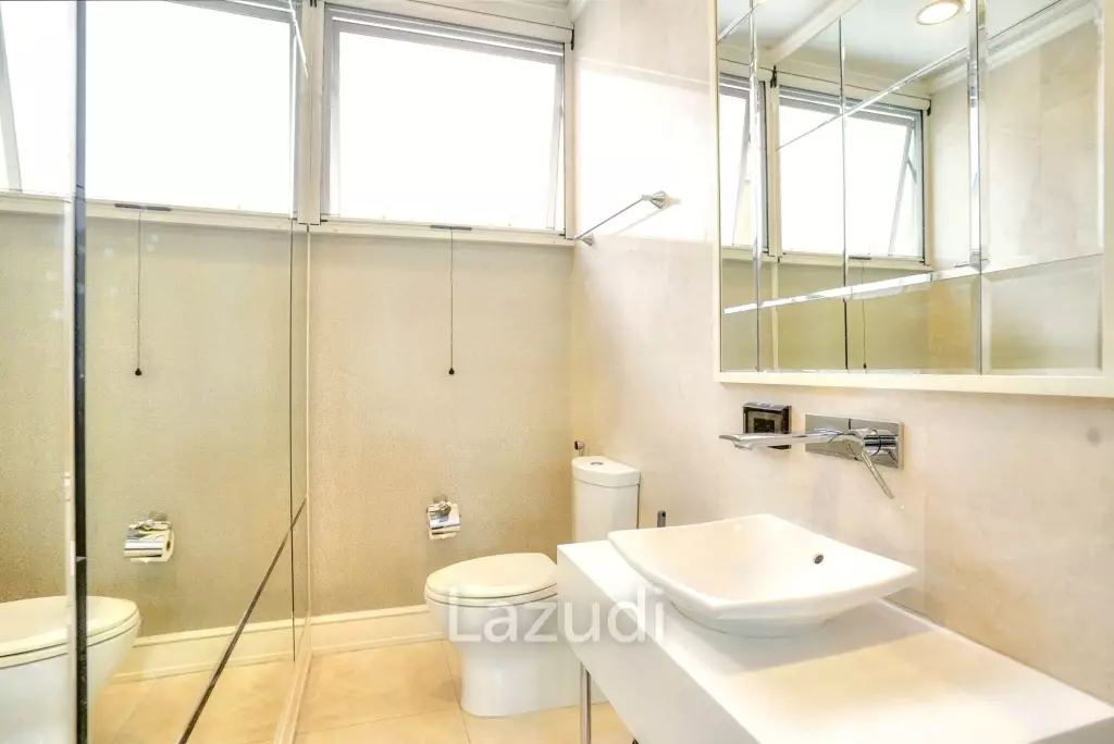 3 Bedroom 4 Bathroom 400 SQ.M 349 Residence