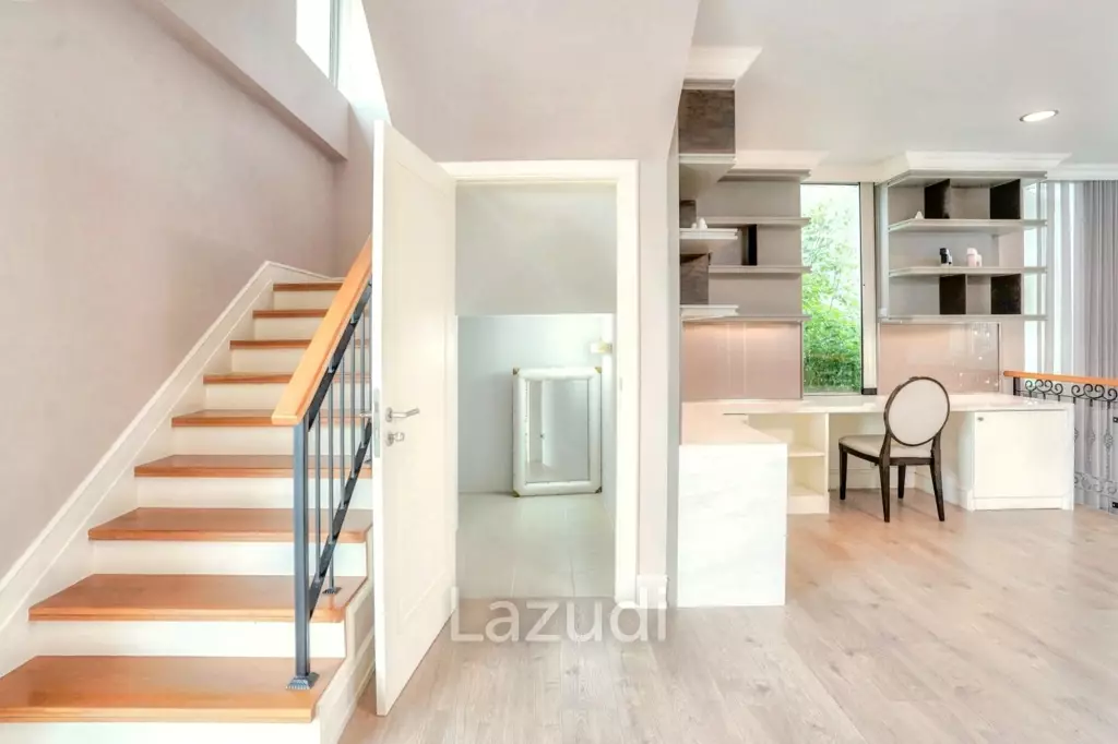 3 Bedroom 4 Bathroom 400 SQ.M 349 Residence