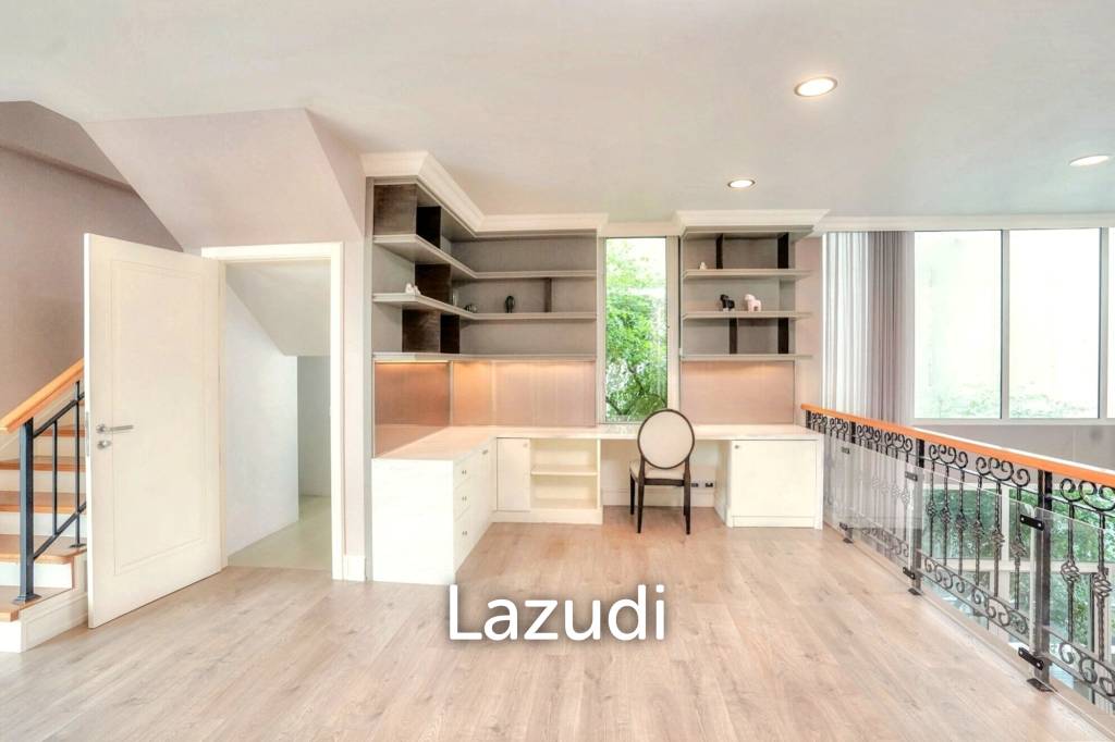 3 Bedroom 4 Bathroom 400 SQ.M 349 Residence