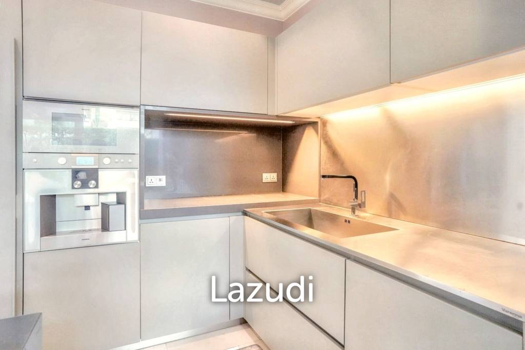 3 Bedroom 4 Bathroom 400 SQ.M 349 Residence