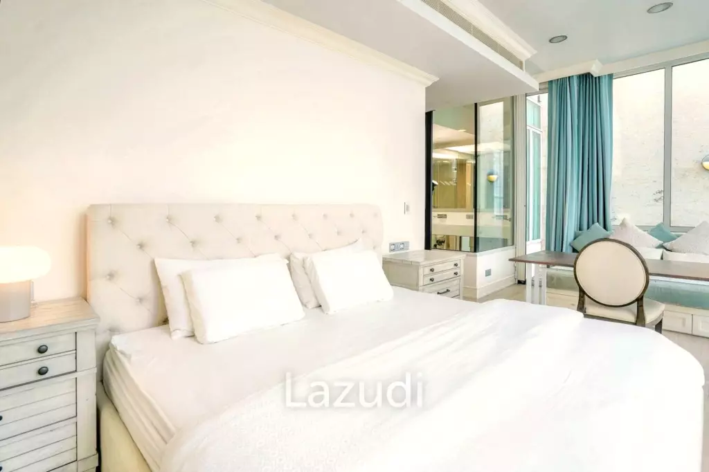 3 Bedroom 4 Bathroom 400 SQ.M 349 Residence