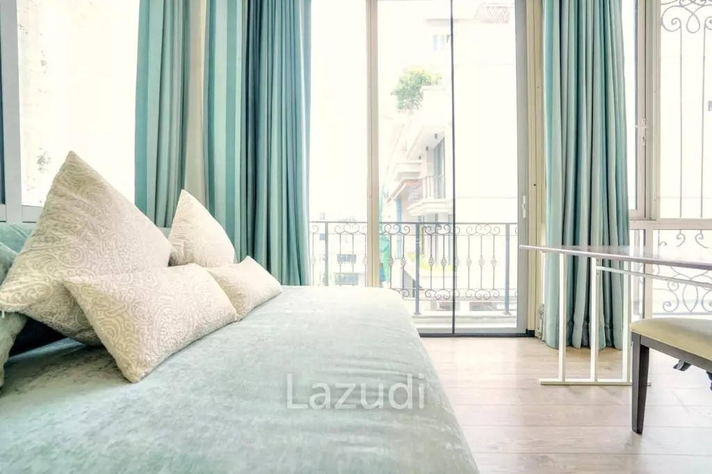 3 Bedroom 4 Bathroom 400 SQ.M 349 Residence