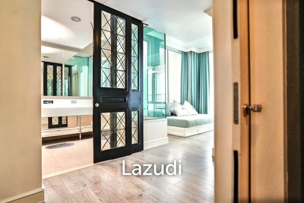 3 Bedroom 4 Bathroom 400 SQ.M 349 Residence