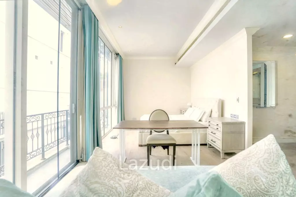 3 Bedroom 4 Bathroom 400 SQ.M 349 Residence
