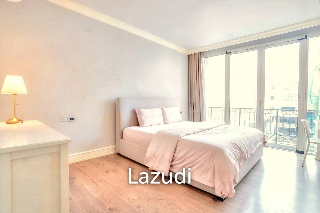 3 Bedroom 4 Bathroom 400 SQ.M 349 Residence