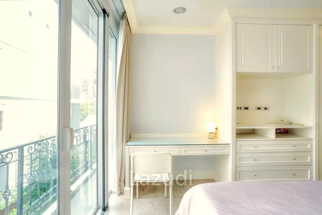 3 Bedroom 4 Bathroom 400 SQ.M 349 Residence