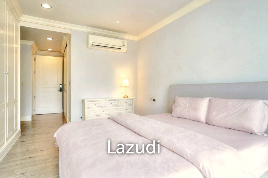 3 Bedroom 4 Bathroom 400 SQ.M 349 Residence