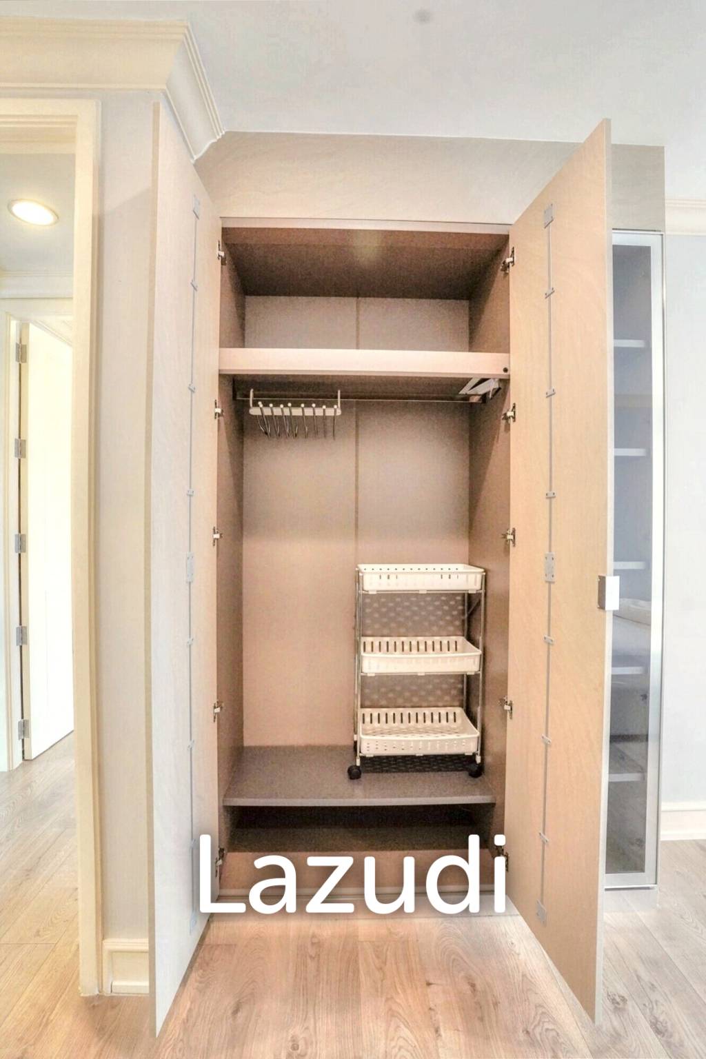 3 Bedroom 4 Bathroom 400 SQ.M 349 Residence